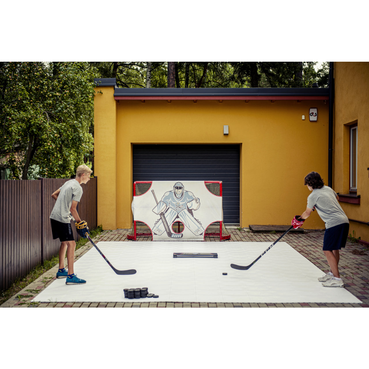 MY GOALIE TARGET - Hockey Goalie Tarp fits all full sized hockey goals